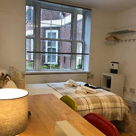 Comfy Private Bedrooms Near O2 Forum Kentish Town, Camden Лондон Экстерьер фото