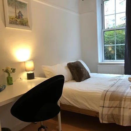 Comfy Private Bedrooms Near O2 Forum Kentish Town, Camden Лондон Экстерьер фото