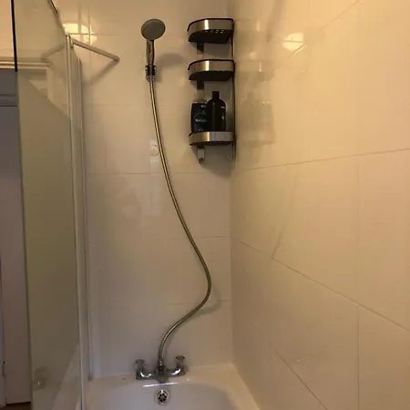 Comfy Private Bedrooms Near O2 Forum Kentish Town, Camden Лондон Экстерьер фото
