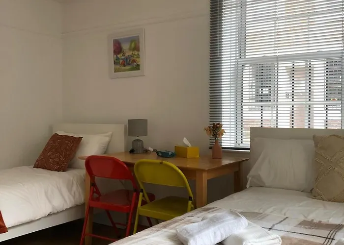 Comfy Private Bedrooms Near O2 Forum Kentish Town, Camden