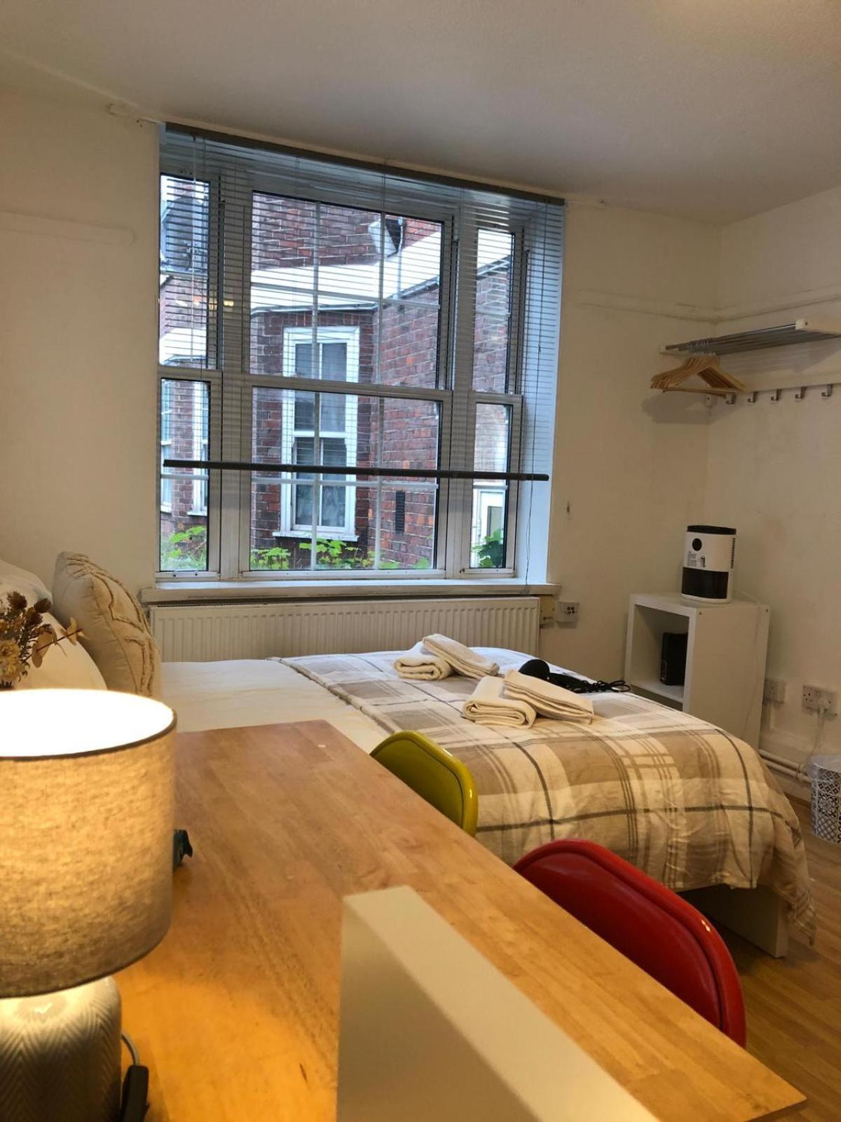 Comfy Private Bedrooms Near O2 Forum Kentish Town, Camden