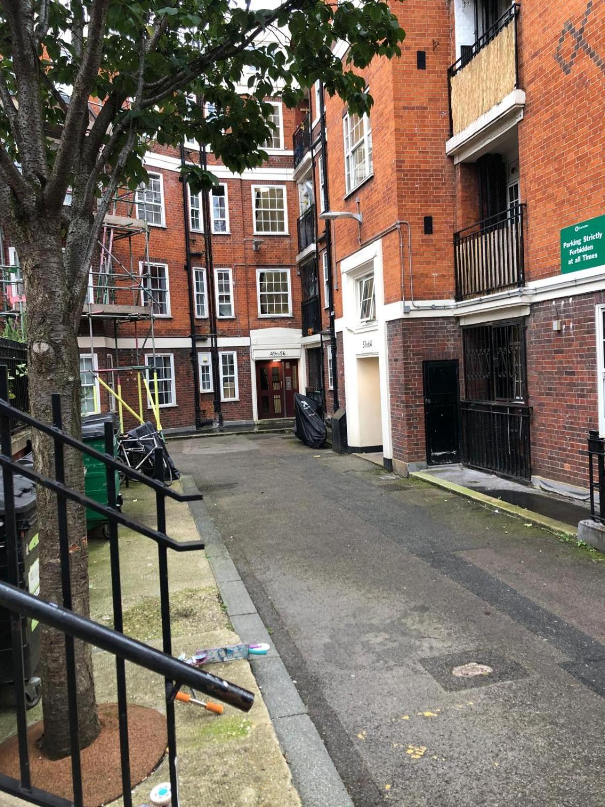 Homestay Comfy Private Bedrooms Near O2 Forum Kentish Town, Camden